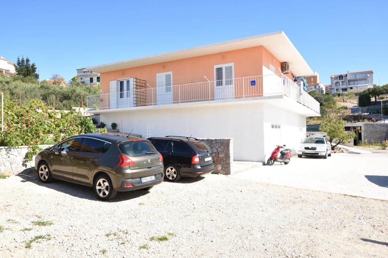 Apartments Zmika Primošten Exterior foto
